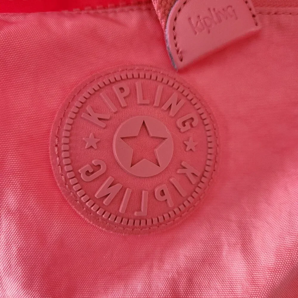 Kipling keeper travel